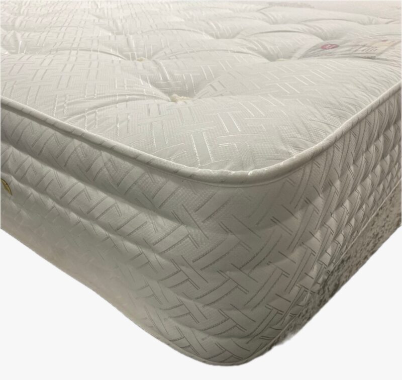 BIG b 2000 ORTHO Mattress side view